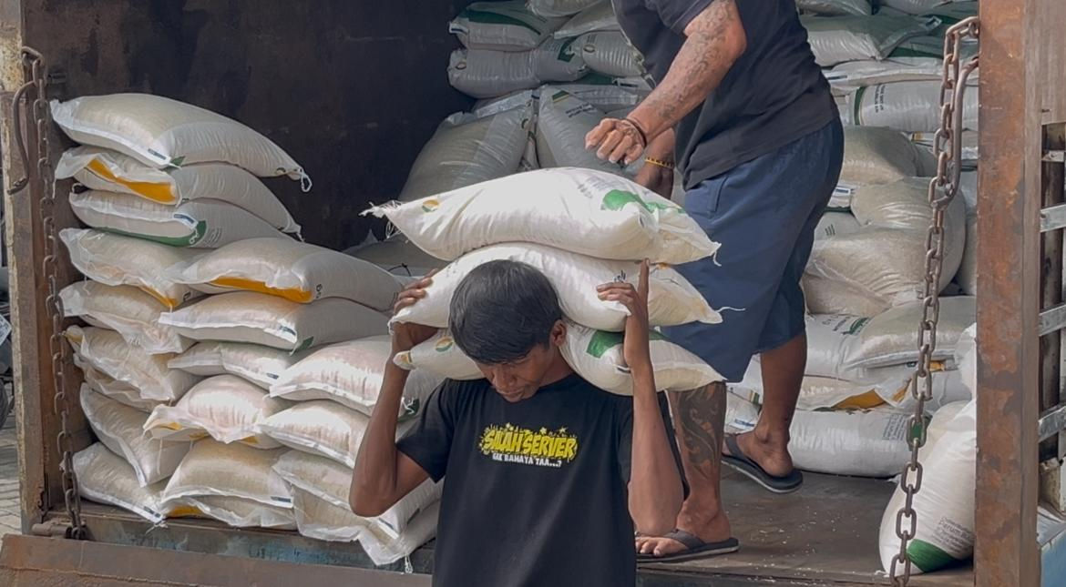 Harga Beras Melonjak, Bulog Sulteng Pastikan Stok Aman hingga Tahun Depan