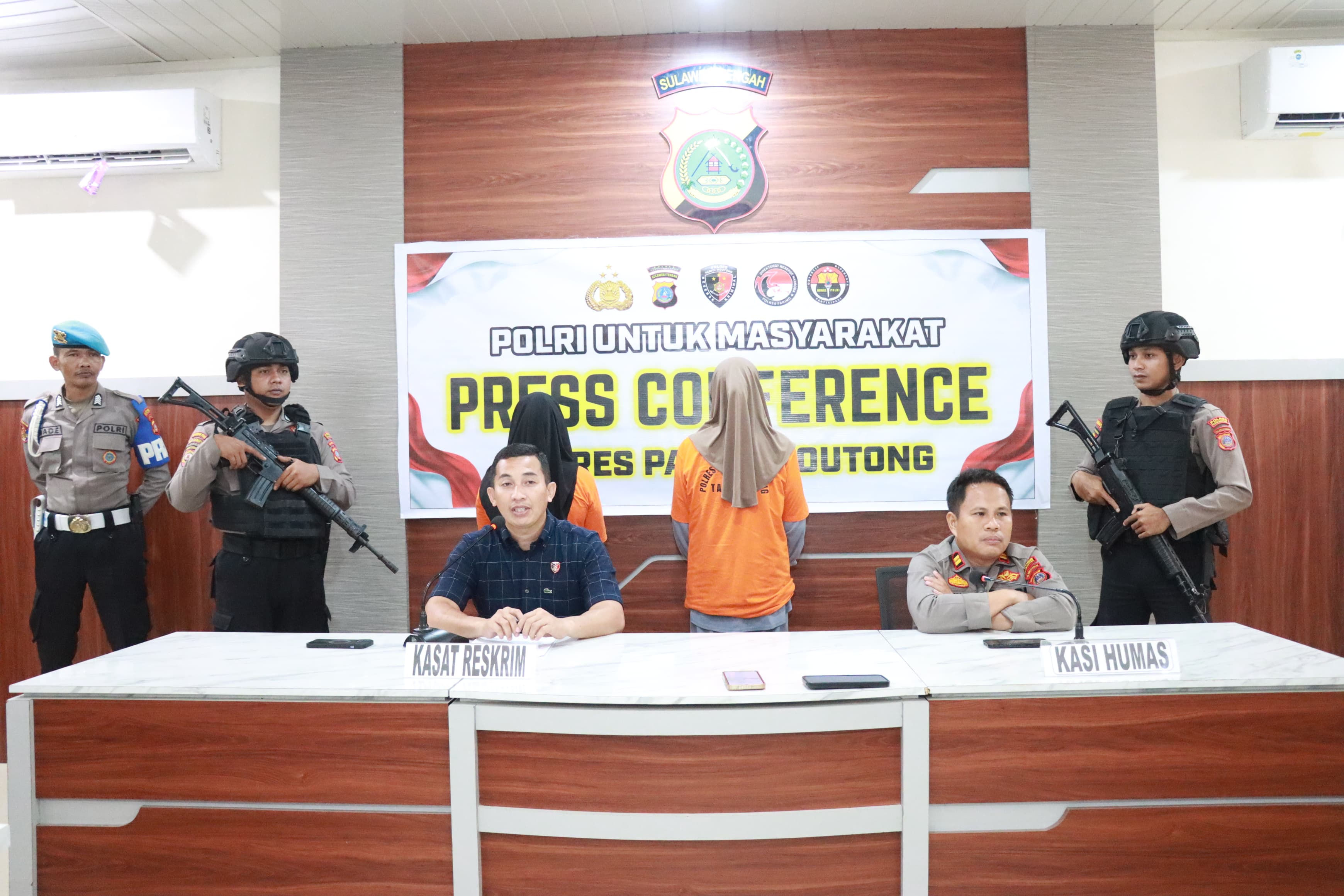 Dua Mantan Perangkat Desa di Parimo Ditahan, Diduga Selewengkan Dana Rp384 Juta