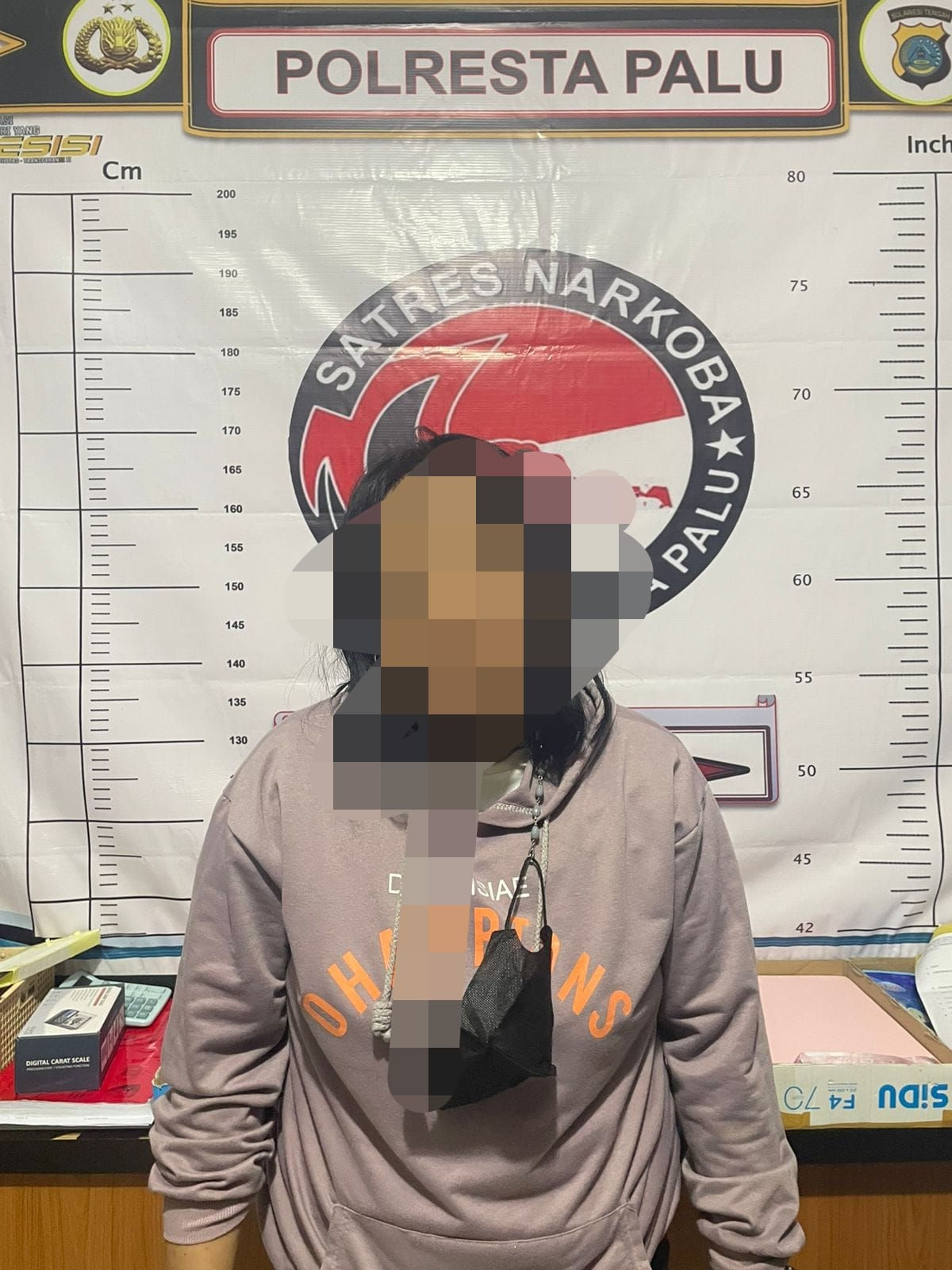 Datang untuk Membesuk, Seorang Wanita Justru Diciduk Bawa Sabu di Mapolresta Palu