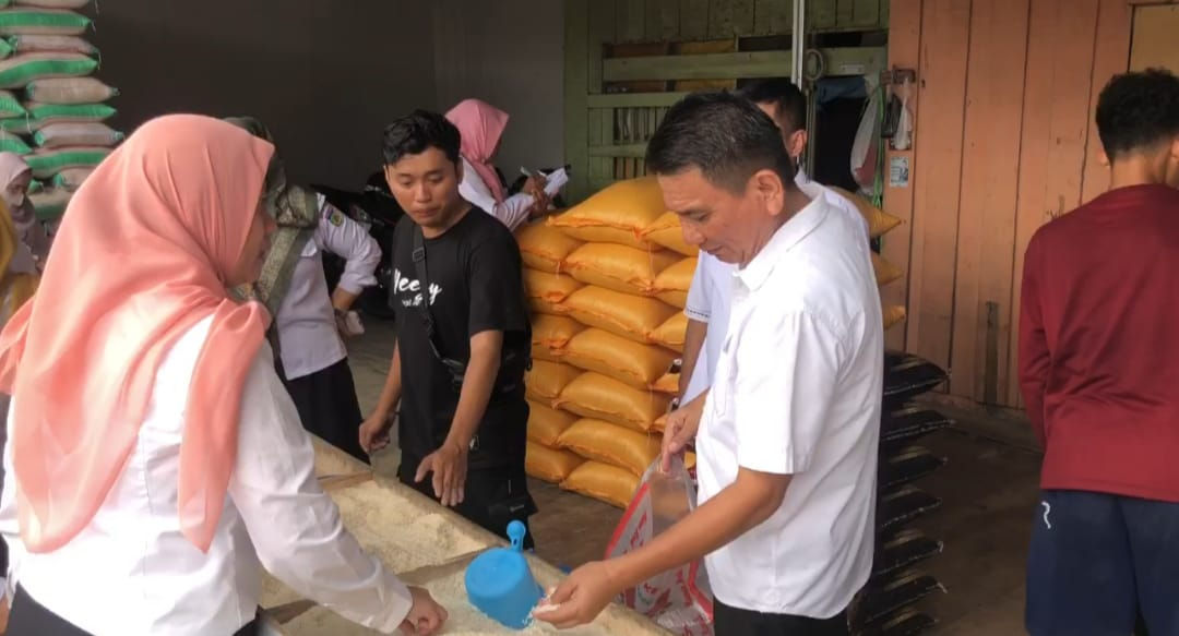 Disperindag Palu Sidak Timbangan Beras, Harga Turun Hingga Rp14 Ribu per Kilo