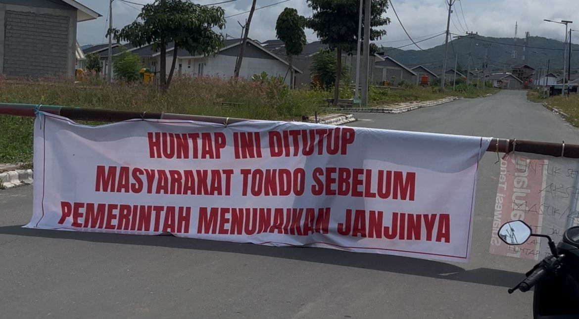 Jalan Masuk Disegel, Penyintas di Huntap Tondo 2 Bingung: Kalau Sakit Mau Berobat Bagaimana?