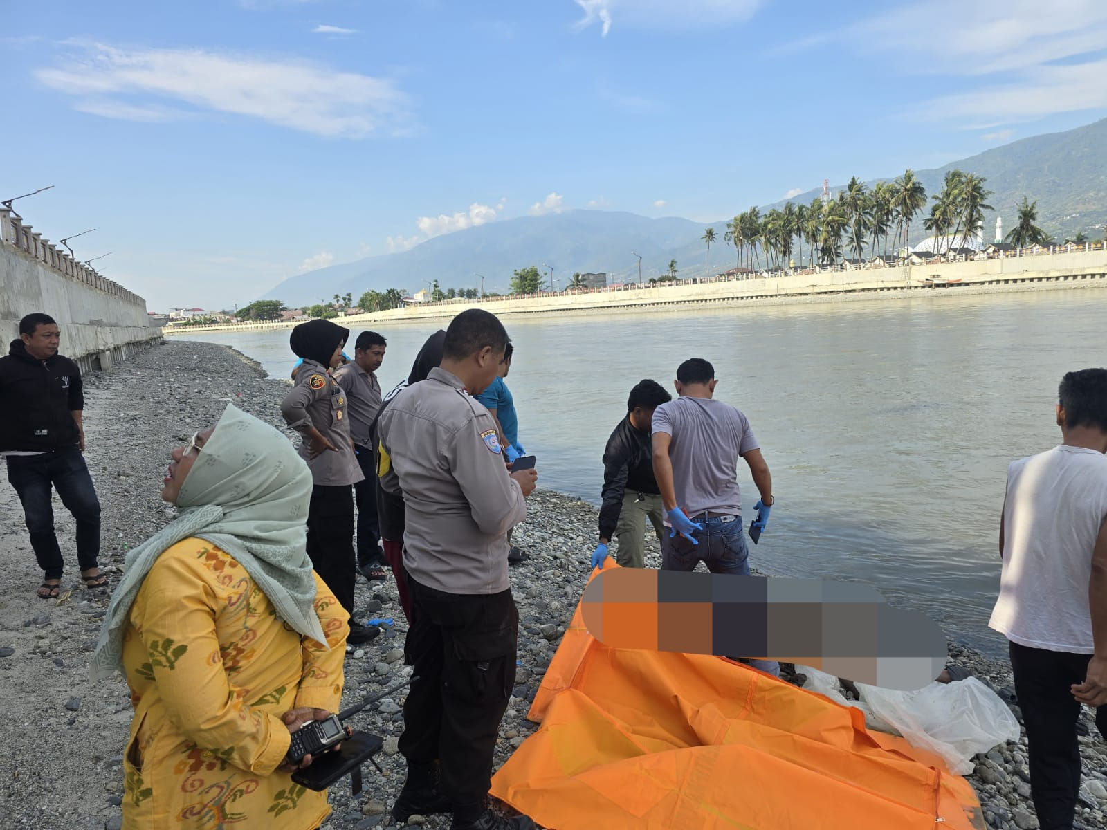 Warga Geger Temuan Mayat di Bantaran Sungai Palu