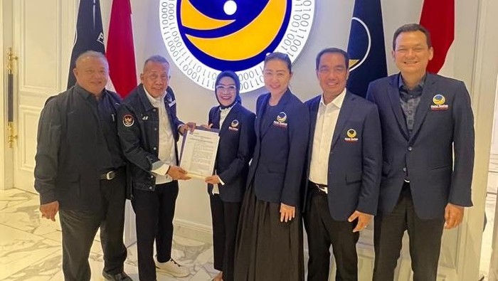SK Resmi Diserahkan, Nilam Sari Lawira Kembali Jadi Nahkoda DPW NasDem Sulteng