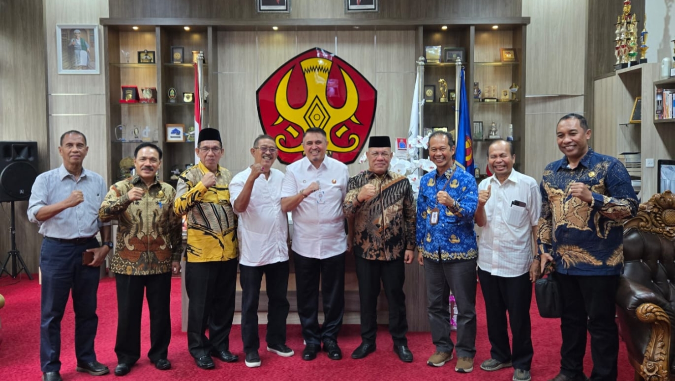 rektor_untad_pemda_bangkep.jpg