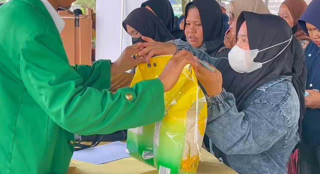 Warga Keluhkan Mahalnya Harga Bahan Pokok, Disperindag Palu Gelar Operasi Pasar Murah