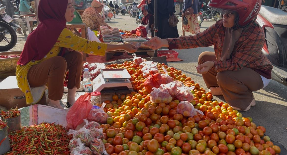 Fluktuasi Harga Tomat, dari Rp35 Ribu Kini Turun Jadi Rp7 Ribu Per Kilogram