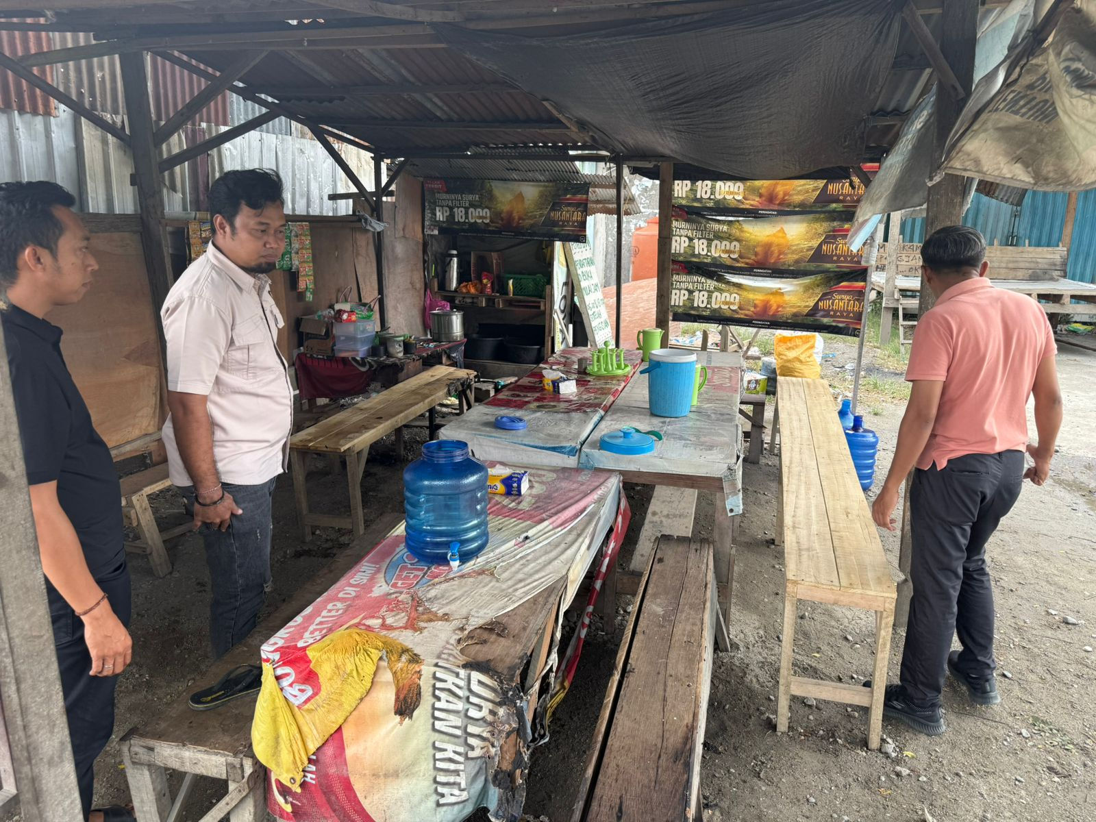 Cemburu Karena Warung Ramai Sopir, Suami di Mamboro Nekat Bakar Istri
