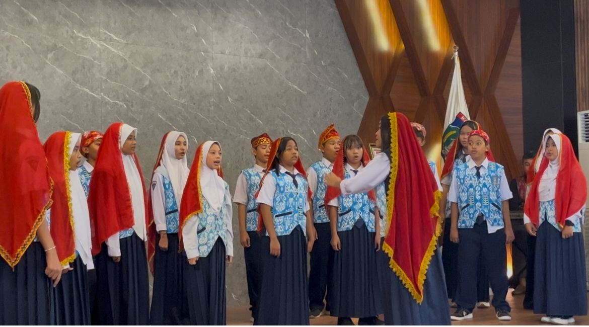 20 Sekolah di Palu Ikut Lomba Paduan Suara Indonesia Raya Tiga Stanza